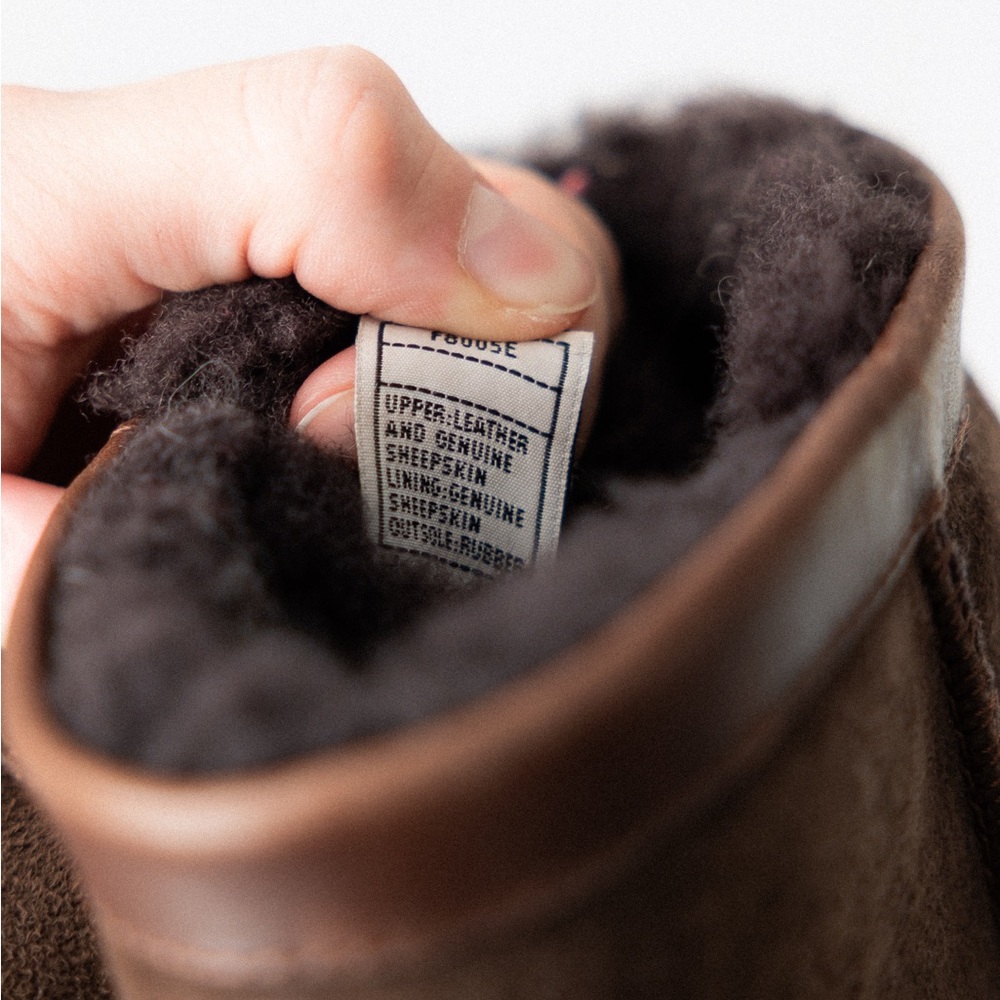 Vintage UGG Australia Women’s Dark Brown Suede and Leather & Sheepskin Boots - Picture 6 of 7